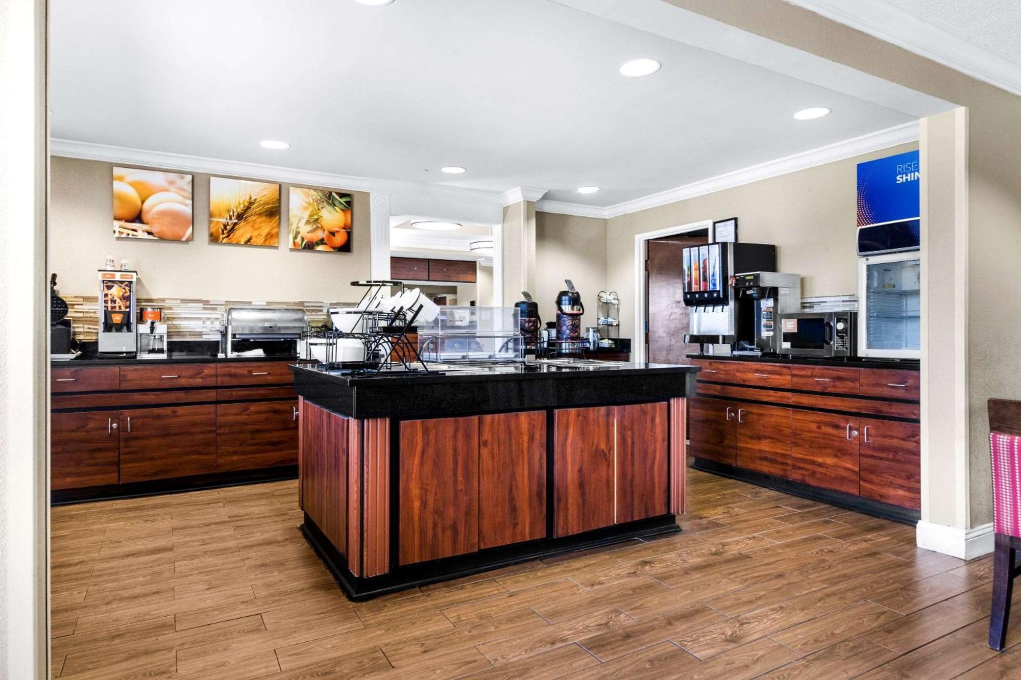 Comfort Inn Evansville East Экстерьер фото